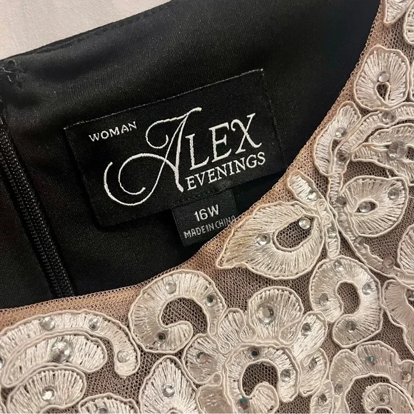 ALEX Evenings Gown with Side Ruched Details - Picture 3 of 6